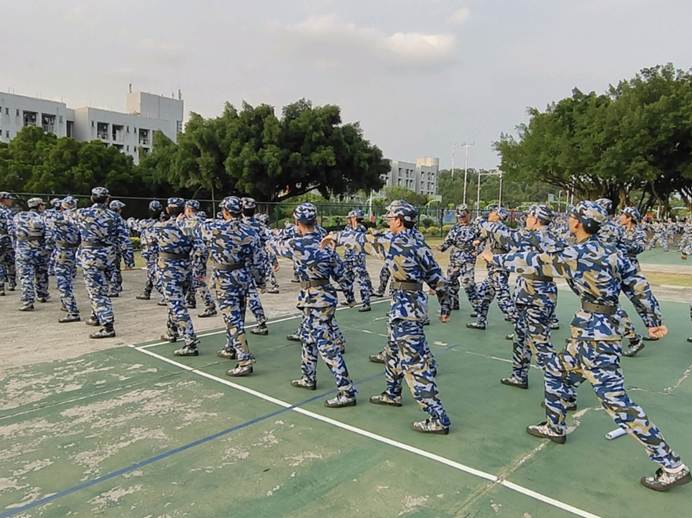 b6c208c48d2f4371957ac2702122e85c